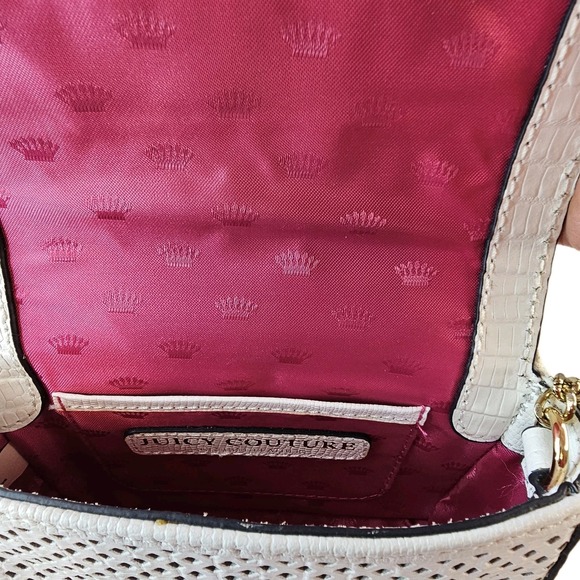 Juicy Couture White Perforated‎ Chain Crossbody Bag Rhinestone Turn Lock Gold - Picture 11 of 16